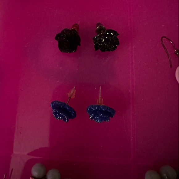 Jewelry Bundle - Lot of 9 - Picture 16 of 16